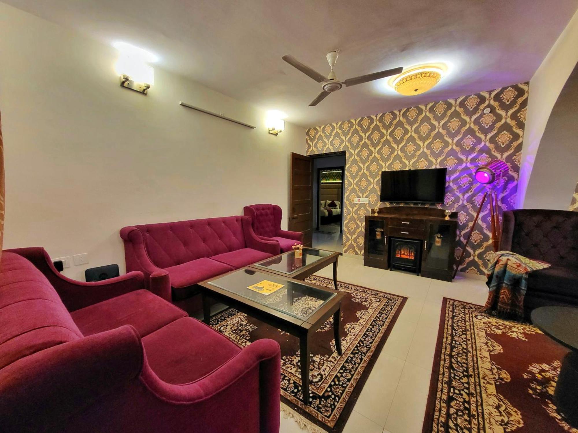 שימלה Bay Leaf By Live Inn מראה חיצוני תמונה